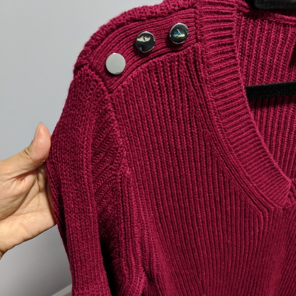 NY&Co Button Accent V-Neck Sweater Dress - Picture 4 of 8